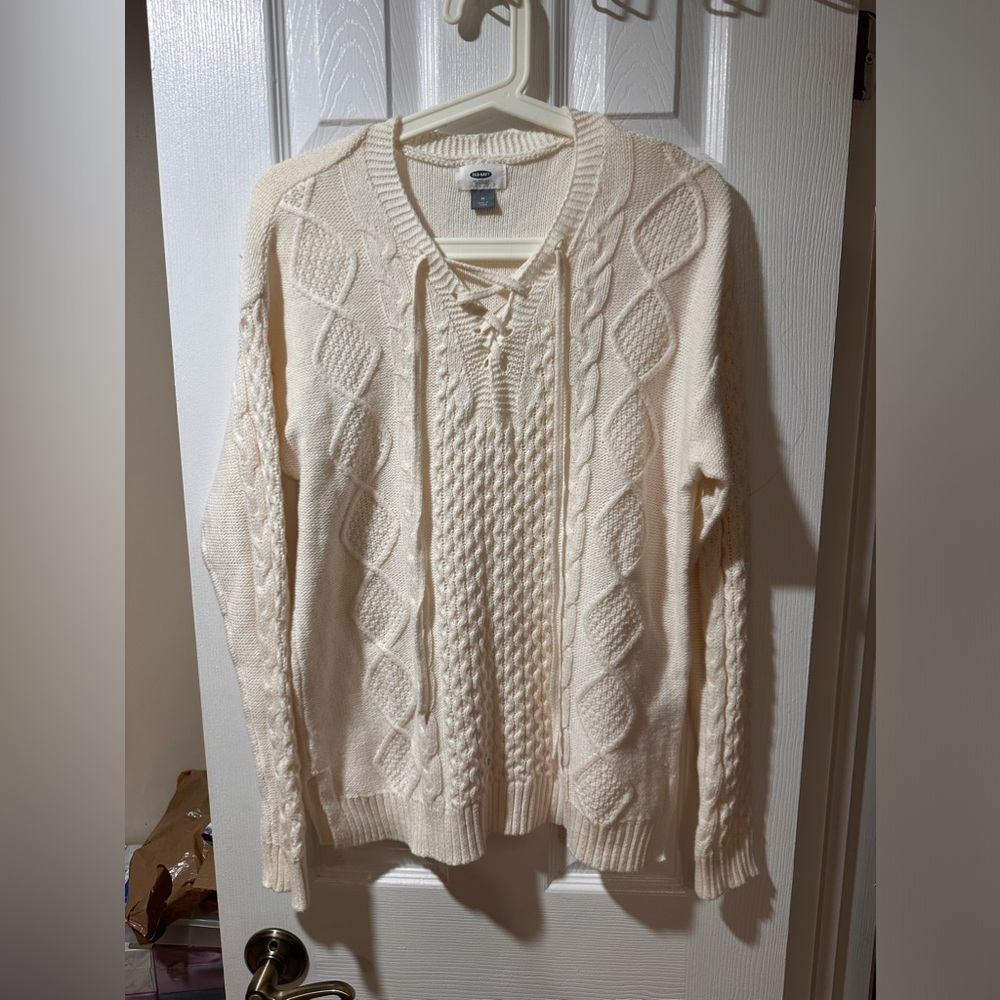 White Sweater with strings